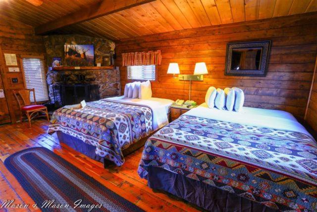 High Country Lodge And Cabins Pagosa Springs Exterior photo